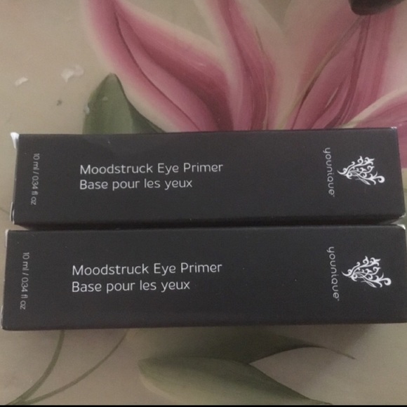 BUNDLE 🎄YOUNIQUE Eye Primer BNIB X2 - Picture 1 of 1